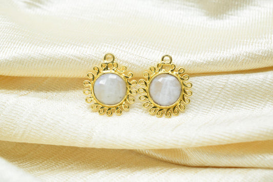 Natural Moonstone 10mm Round Bezel Charm,Gemstone Brass Component,Single Bail Pendant,Round Faceted charms,Handmade Jewellery Connector,Gift