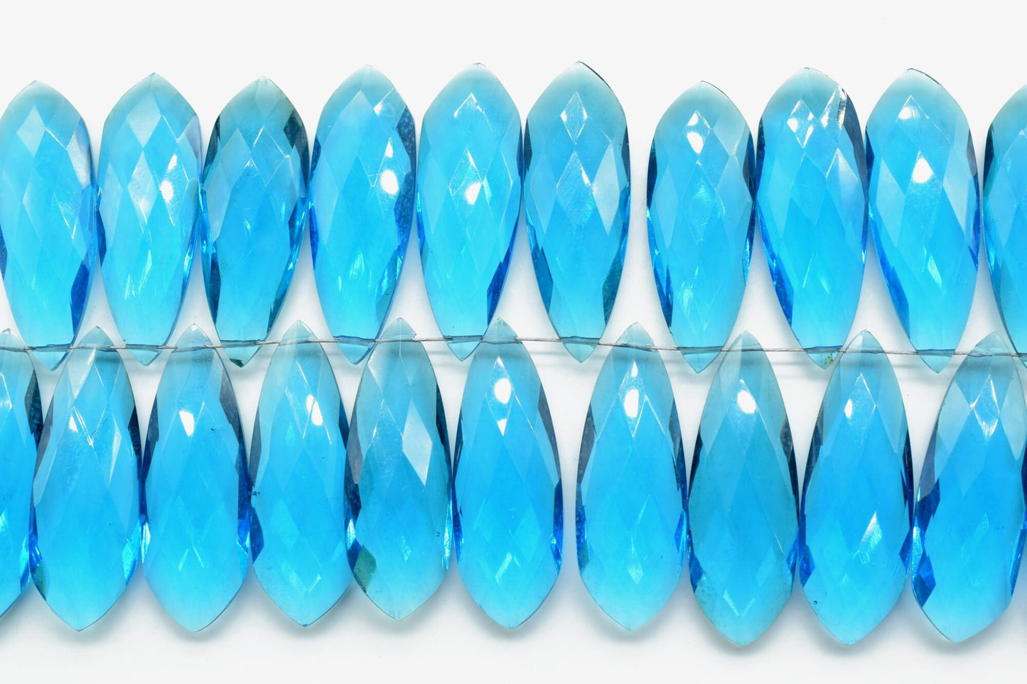 London Blue Topaz Long 10x32mm Briolettes,Blue Topaz Briolette Beads,Blue Topaz Calibrated Beads,Blue Topaz Pair Briolette,Blue Topaz stones