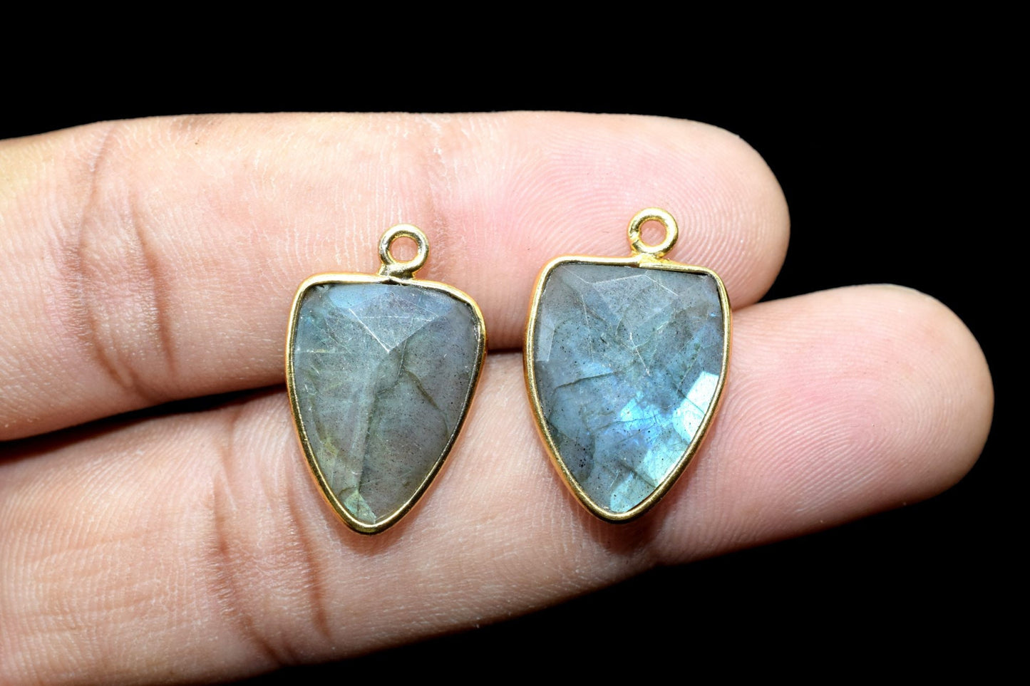 Labradorite 12x15mm Triangle shape Single bail charm,Labradorite Triangle Connector Pendants,Bezel Links, Single loop Connectors,Labradorite