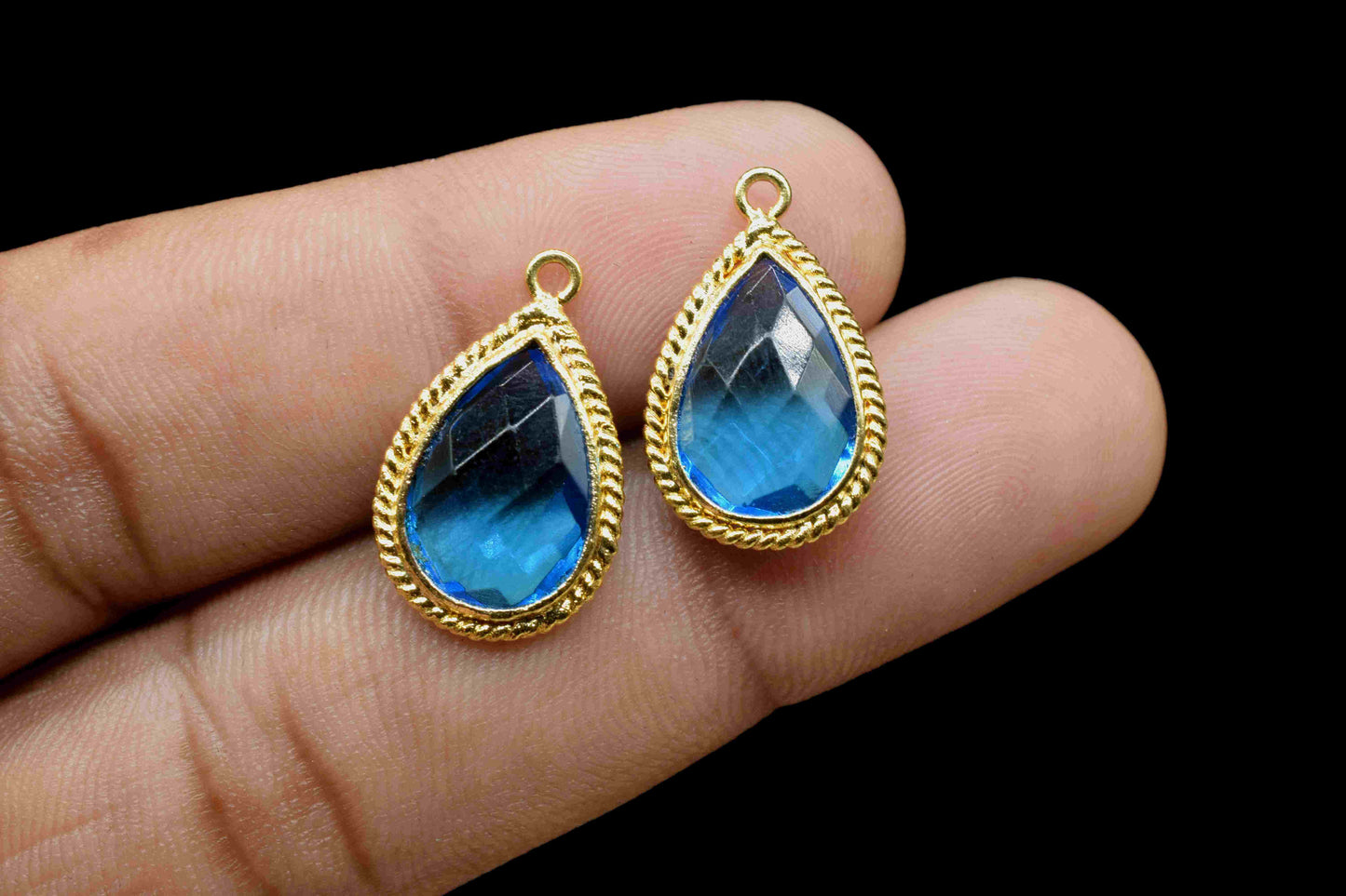 Blue Topaz Pear Shape Single Bail Connectors,Blue Topaz 9x13mm Pear Pendant,Blue Topaz Gold Plated Bezel,Jewellery Making Charms Craft,Gift