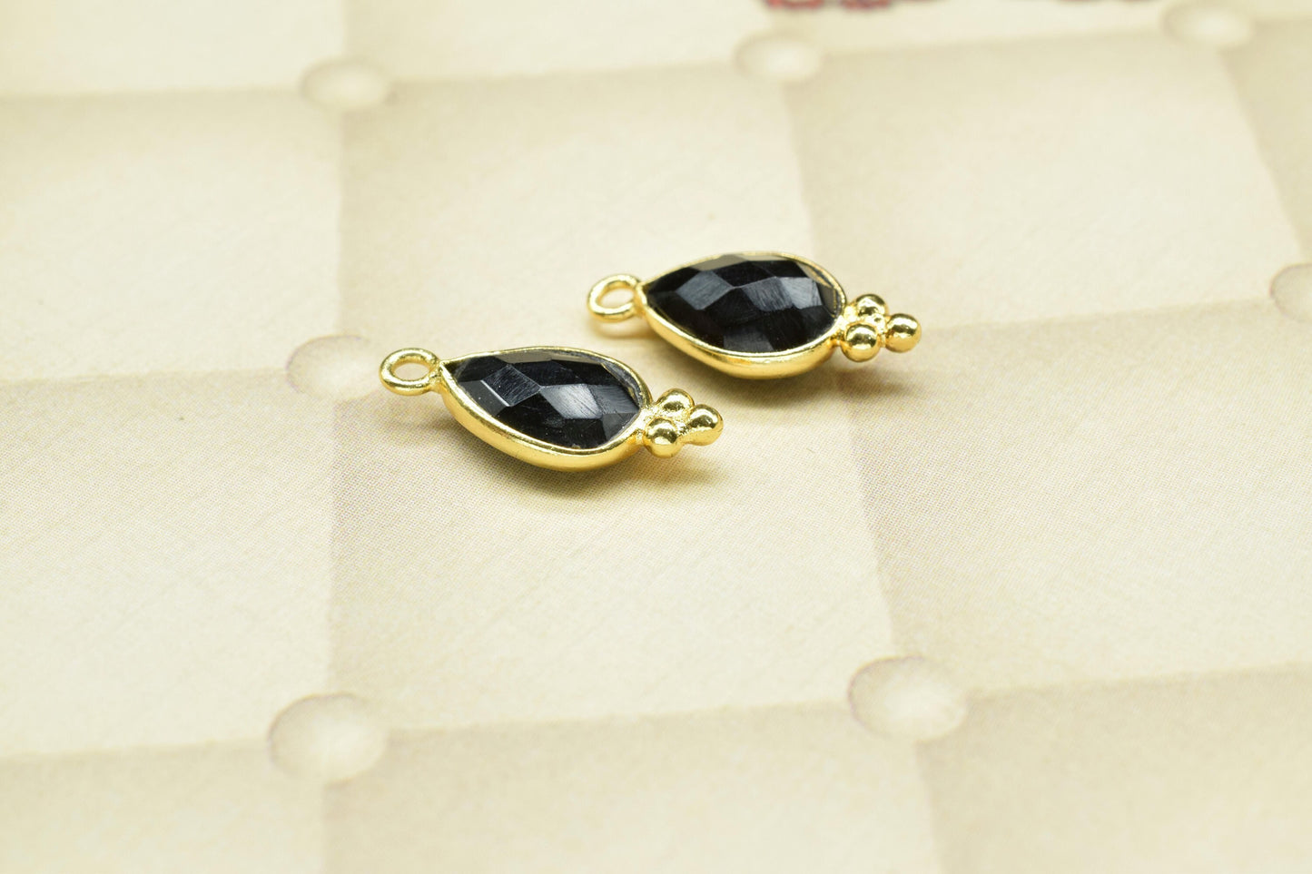 Black Onyx Gemstone 7x10mm Pear shape charm,Black Onyx pendant Jewelry,Black Onyx charm jewelry,Black Onyx Gold Plated bezel jewelry making