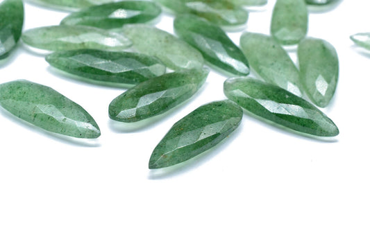 Green Strawberry Long Teardrop 10x30mm Briolettes,Green Strawberry Faceted Briolettes,Green Strawberry tear Drop Briolettes,jewelry supplies