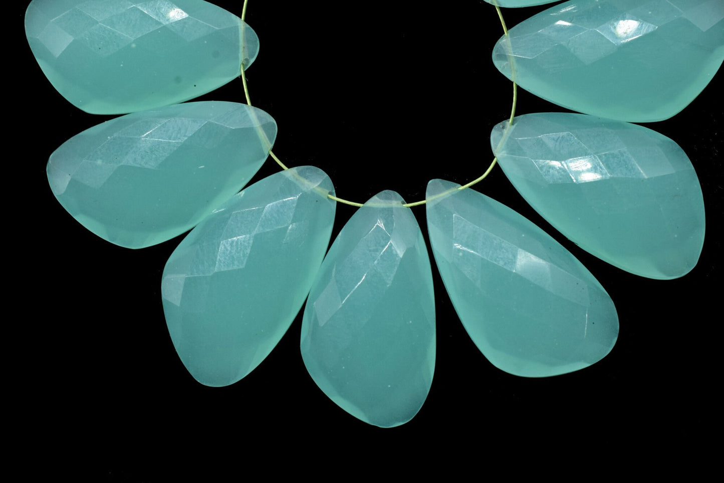 Aqua Chalcedony Irregular shape 14x26mm Briolettes,Aqua Chalcedony Briolette,Fancy shape Briolette,jewelry supplies,Chalcedony briolettes