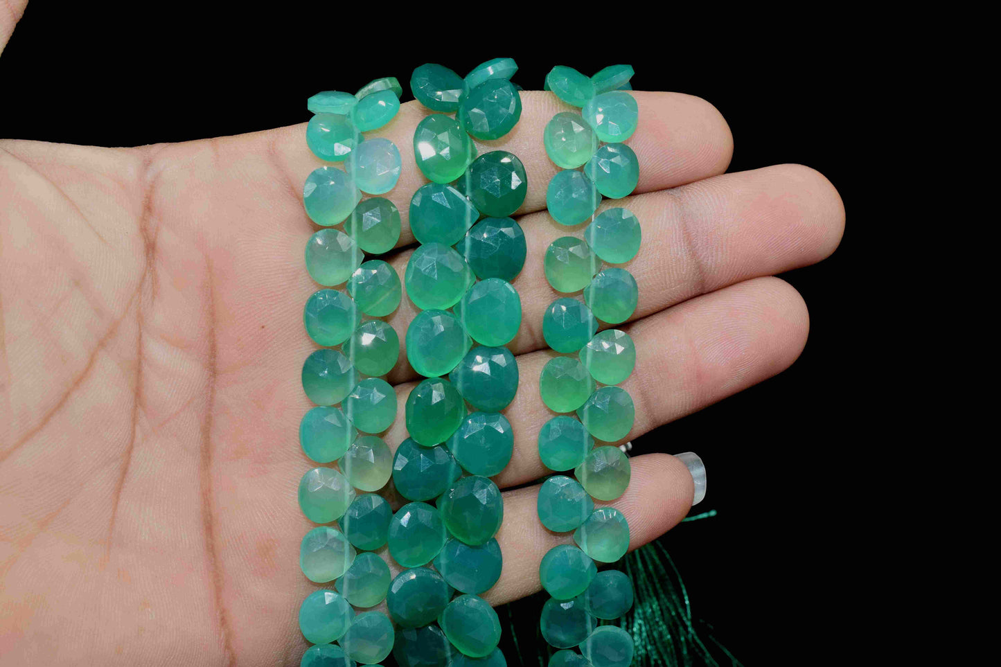 Natural Green Onyx Faceted Briolettes, 8mm Heart Shape Beads Strand, Gemstone Briolette, AAA Quality Briolette, Green Onyx Strand, Onyx Gift