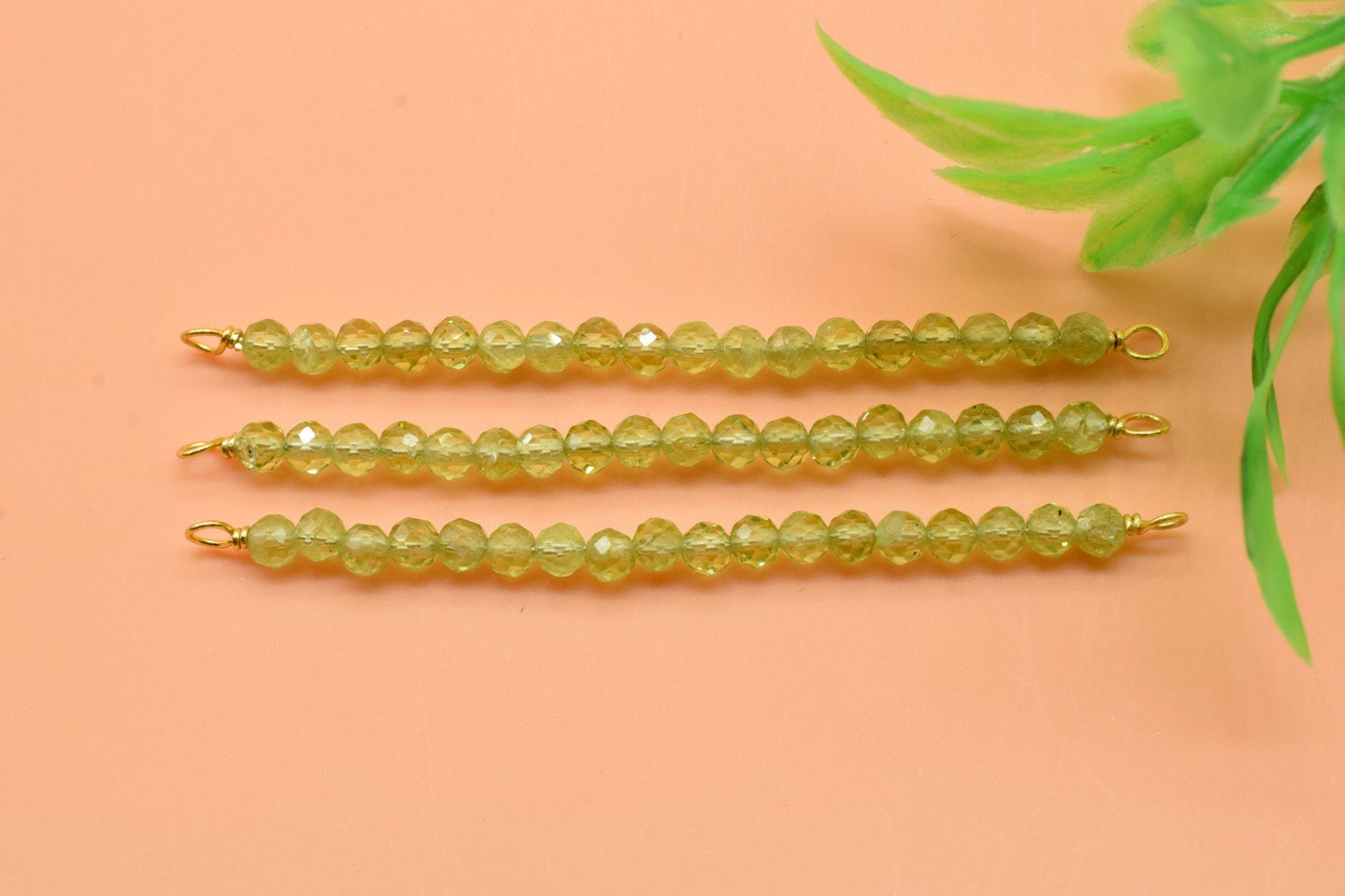 Peridot Bar Necklaces for Women,August Birthstone Pendant,dainty Necklaces,Green Gemstone Pendant,Bridesmaid Gift,Minimalist jewellery,Gift