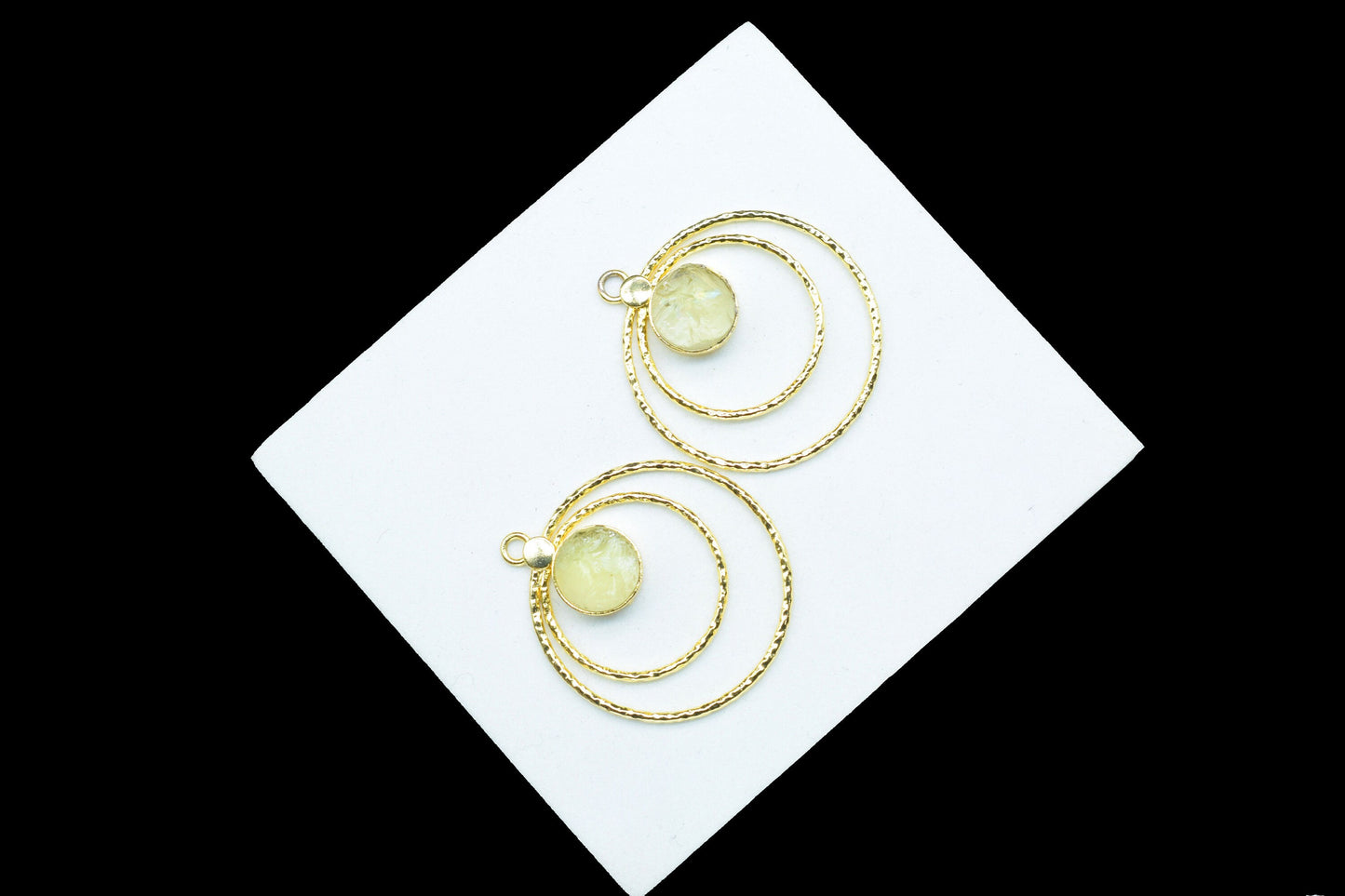 Raw Lemon Quartz Round Bezel Connector,designer Bezel,Rough Gemstone Necklace Pendant,Jewelry Findings,Raw Lemon Quartz Earring,Lemon Quartz