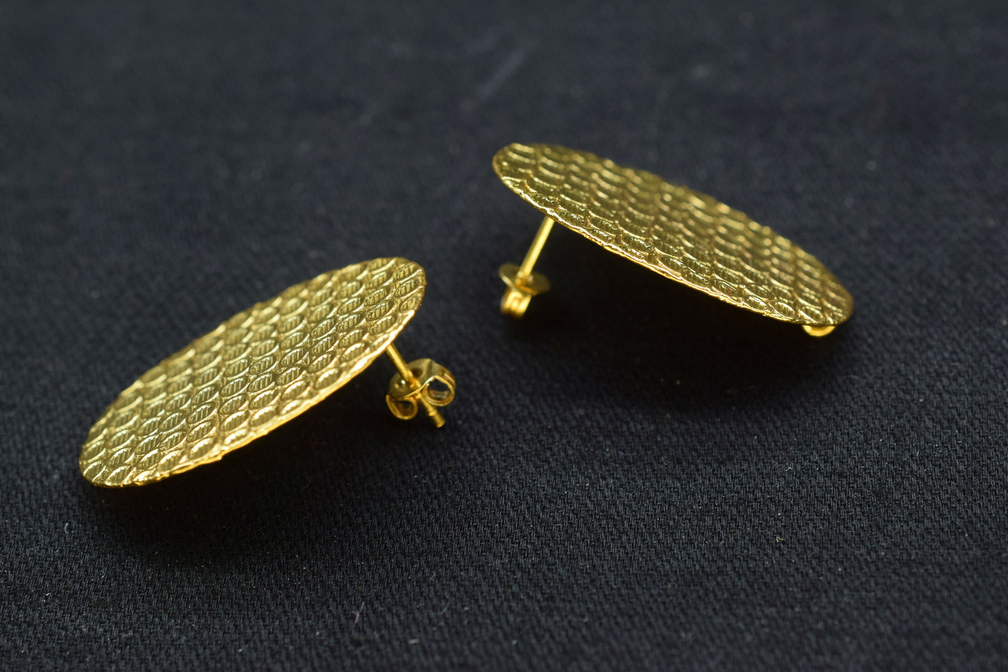Gold plated Earring post Studs,20x30mm Oval shape Earring connector,Texture Brass Earring charms,Brass Earring connectors,Wedding Gifts,