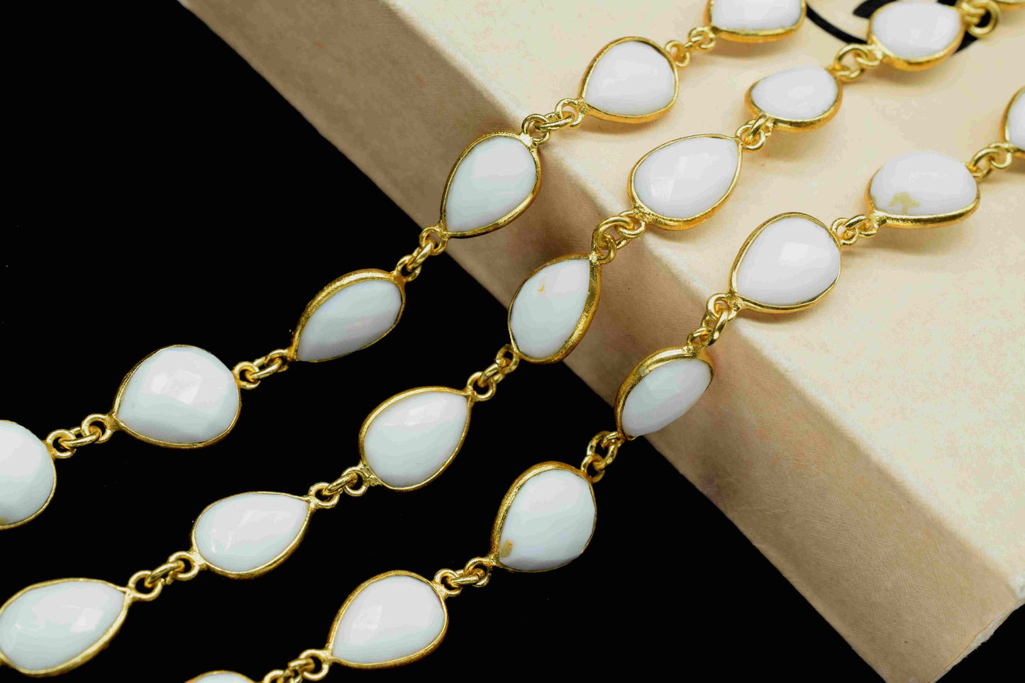 White Agate Gemstone 10x12mm Teardrop Shape Bezel Chain,White Agate Gemstone Gold Plating Bezels Link Chain,White Agate One Side Cut Jewelry