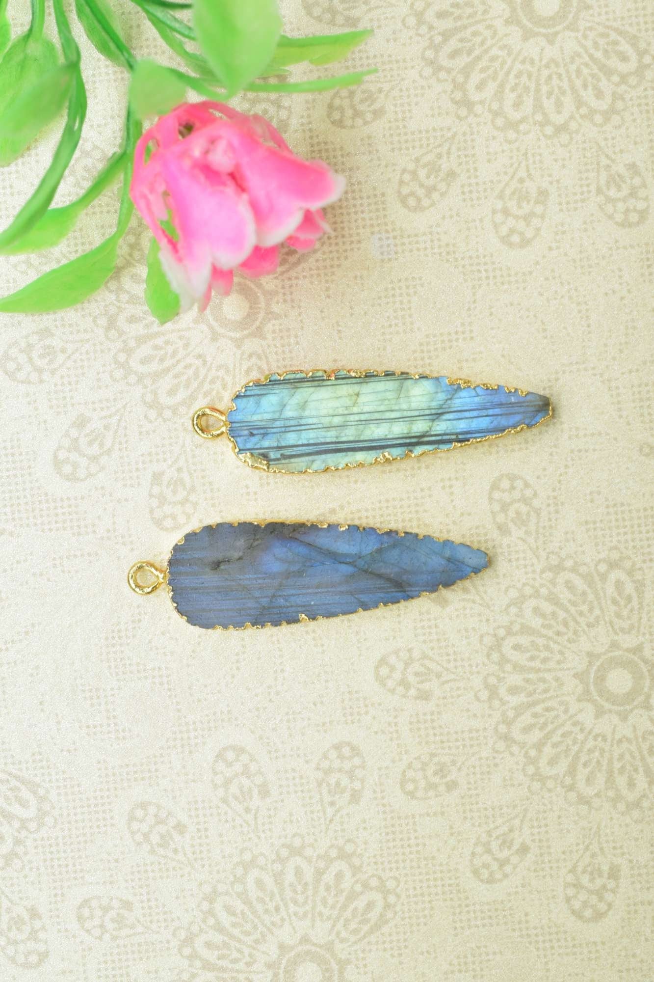 Labradorite Teardrop Pendant,Single Bail,Necklace Connectors,Labradorite Jewelry,Gemstone Electroplated Charm,Handmade Pear Shape Connector