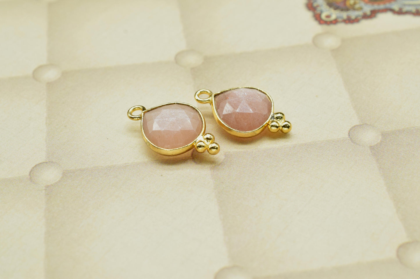Peach Moonstone 10mm Heart Shape Pendant,Moonstone Gold Plating single bail Jewelry making supplies,Peach Moonstone Charm Pendant Jewelry