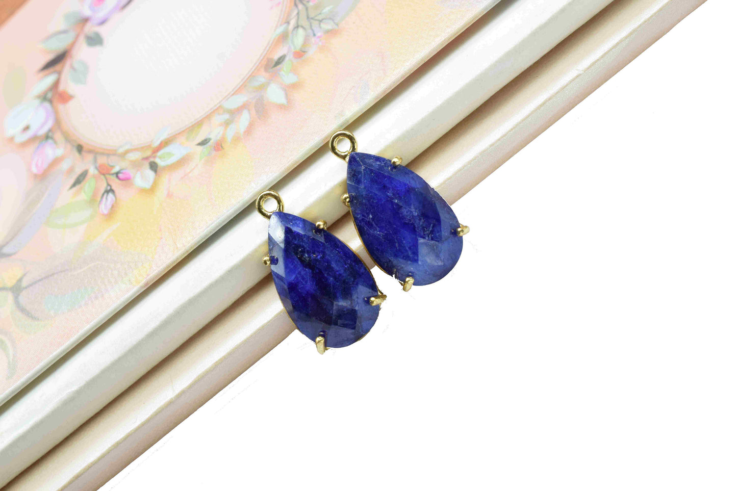 Sapphire Bezel Pendants,Single bail connectors,Prong Set Bezel,Handmade Gemstone Bezel Connector,Blue Sapphire 12X20mm Pear Shape Pendants