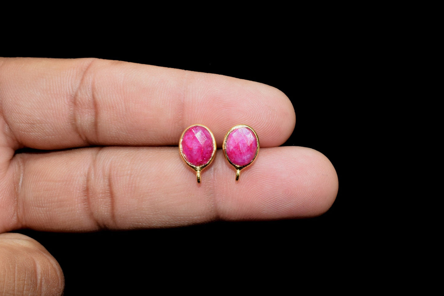 Natural Ruby 6x8mm oval shape Earring connector Stud post setting with loop open bail,Hot Natural ruby Gold Plated Earring With Loops