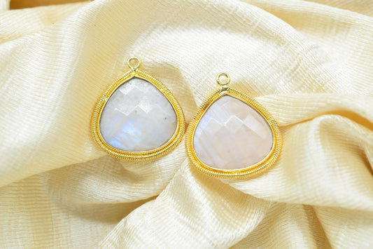 Rainbow 20mm Heart Charms,Gemstone Heart Bezel,Moonstone Jewelry,Boho Pendant connector,Single Bail Pendant,Handmade Charm,Component Pendant