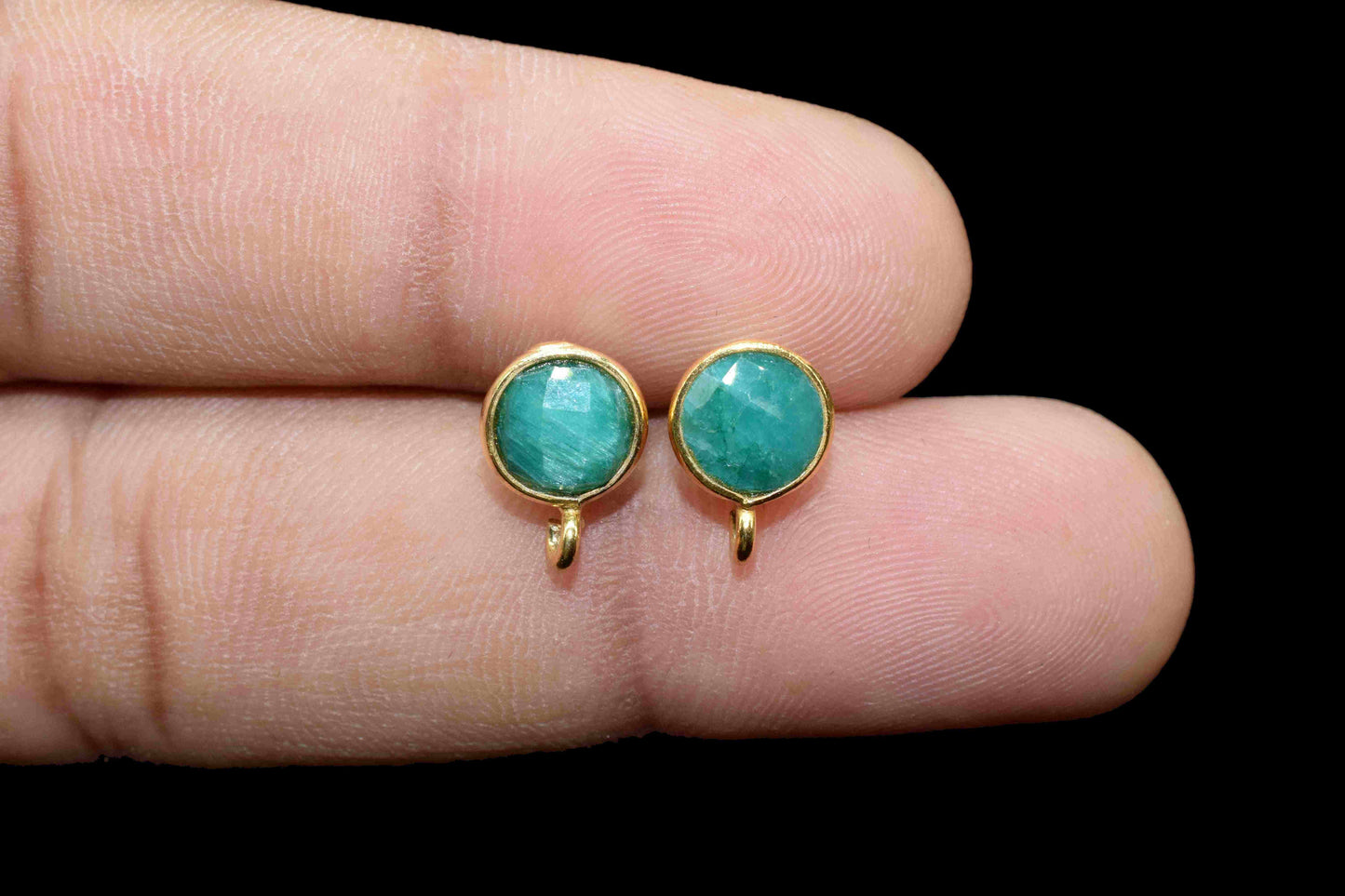 Natural Emerald Faceted Connector, 6mm Round Shape Connector, Gemstone Emerald Connector, Emerald Charms Jewelry, Round Shape Charms,Jewelry