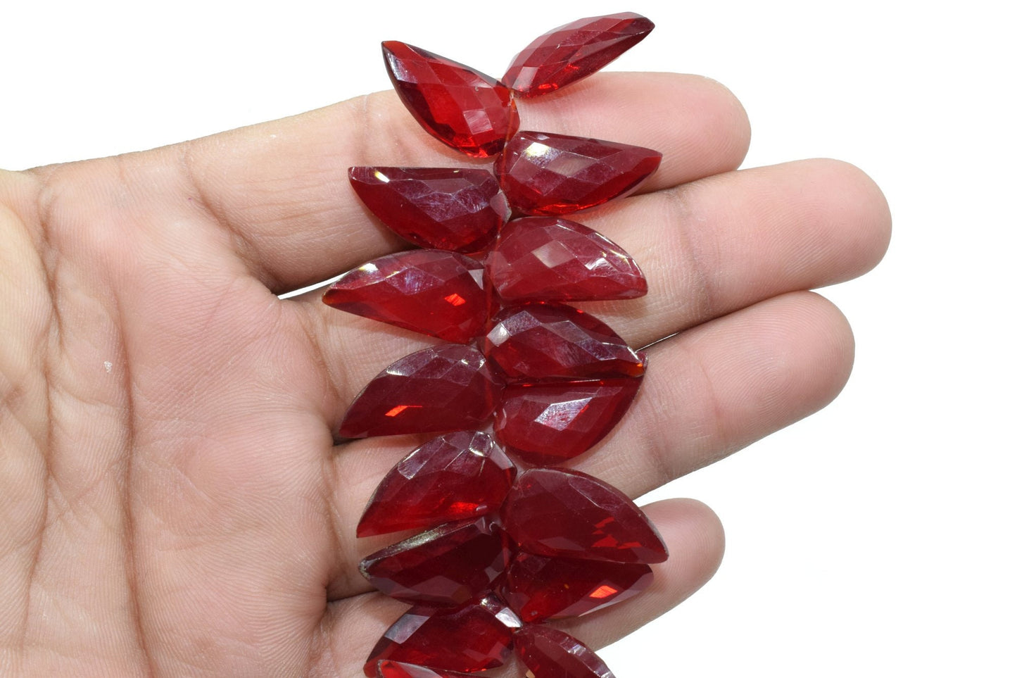 Garnet 10x20mm Horn shape beads,Shark Tooth Shape faceted beads, jewelry supplies,Garnet Briolettes,Top Quality Briolettes,Garnet tooth bead