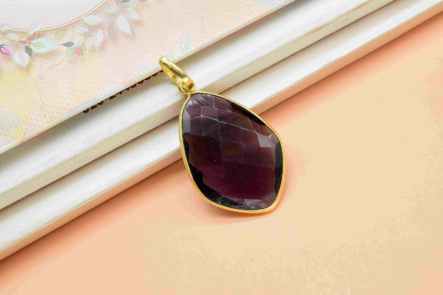 Amethyst 20x30mm Bezel Necklaces,Kite Shape Pendant,Single Bail Connector,Gemstone Bezel Charms,Handmade Bezel Pendant,Amethyst Jewelry,Gift