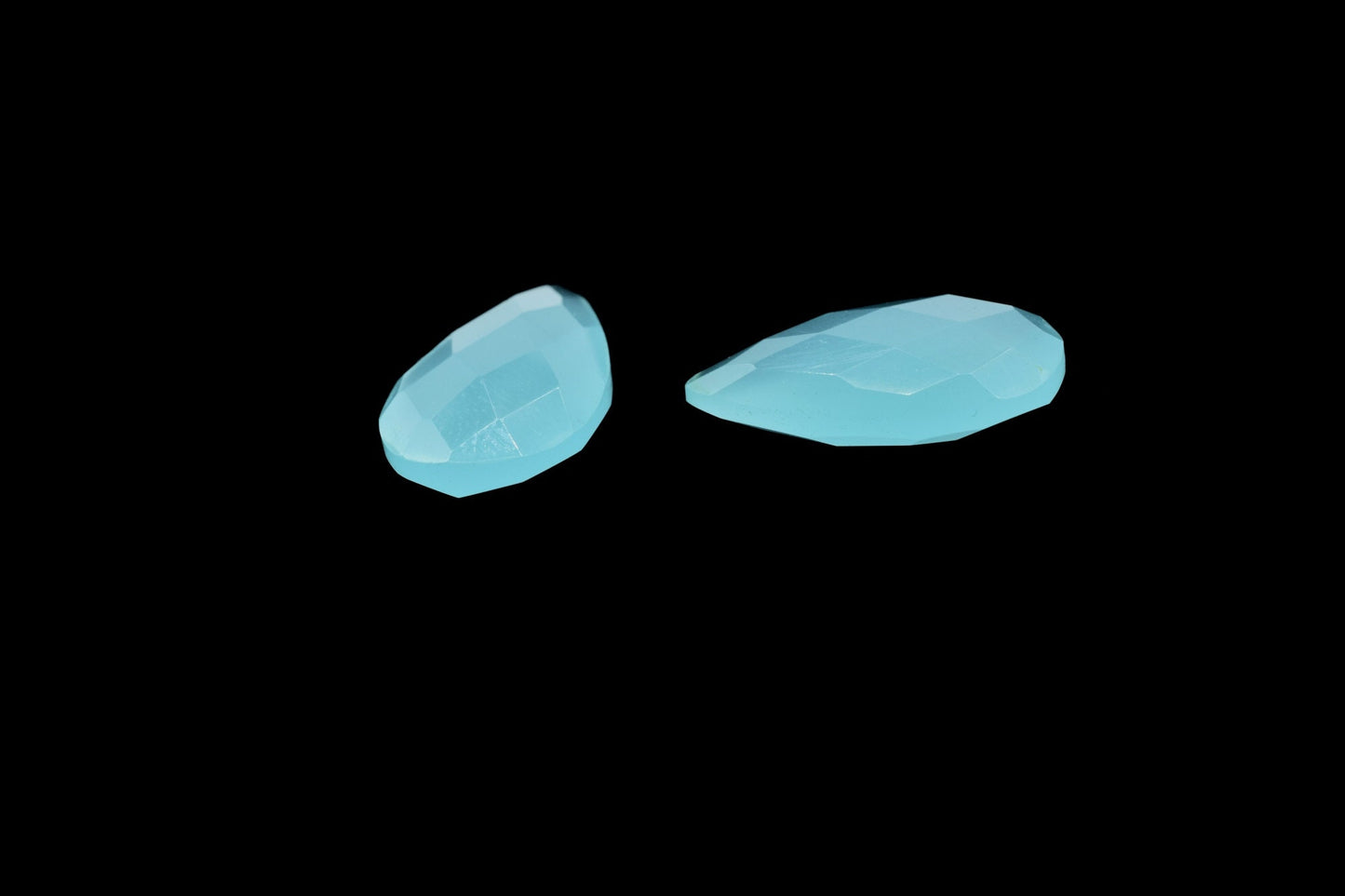Aqua Chalcedony Pear shape 12x20mm Briolette,Aqua Chalcedony Teardrop Briolette,Aqua Chalcedony Faceted Briolettes,Calibrated Gemstone Beads