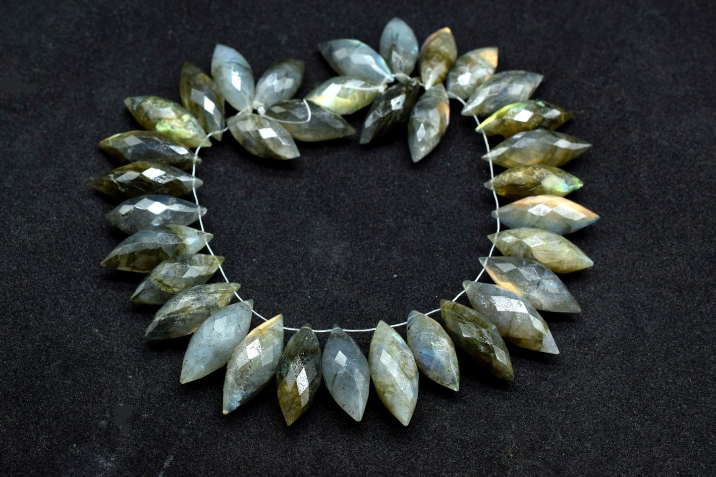 Labradorite faceted Dew Drops beads,11x26mm Dew Drops briolettes,Spiky tear drops,jewelry making drops,Grey Gemstone briolettes,fancy shape