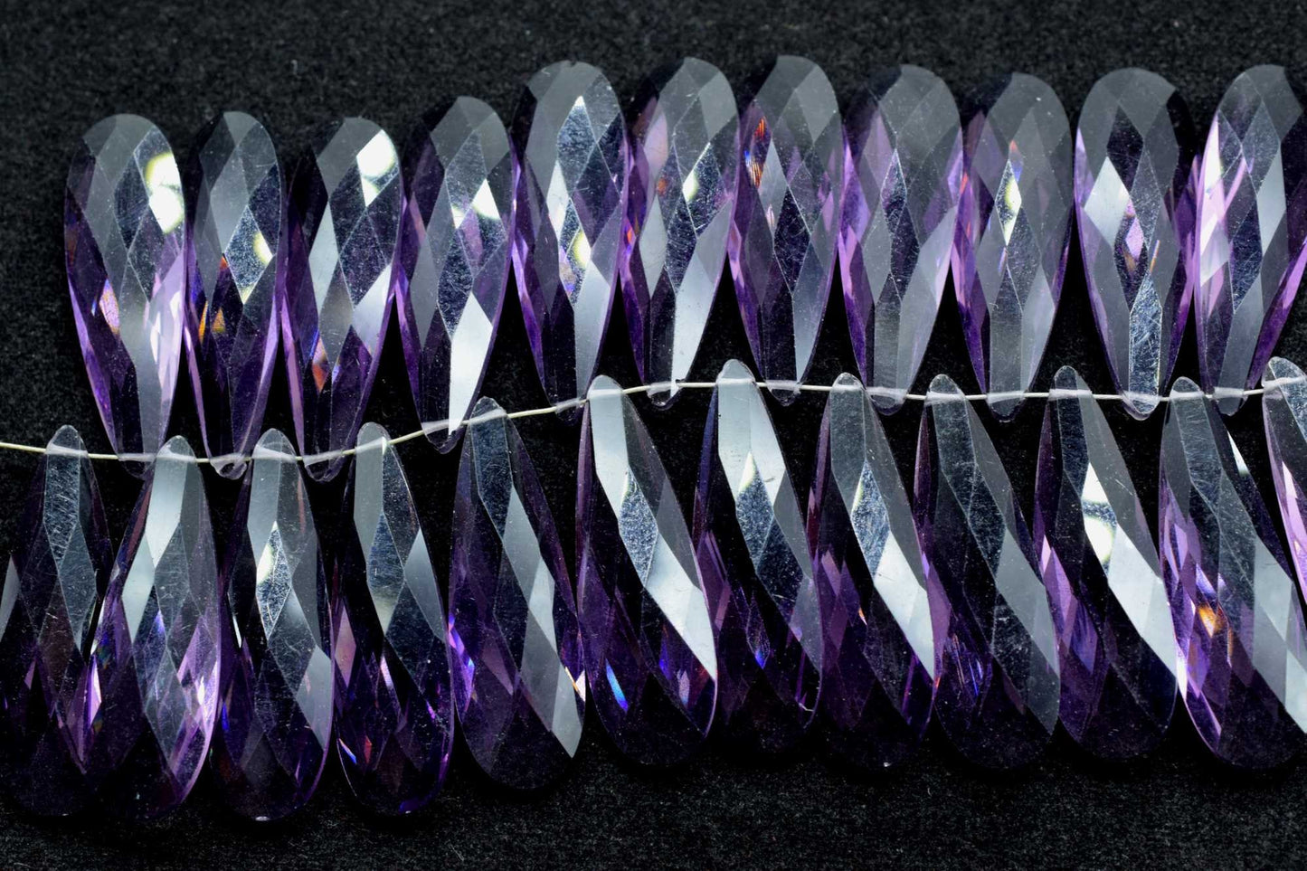 Natural Amethyst Long drop 10x30mm Briolettes,Amethyst Briolette,Amethyst Tear Drop Briolettes,jewelry supplies,Amethyst drops,Amethyst