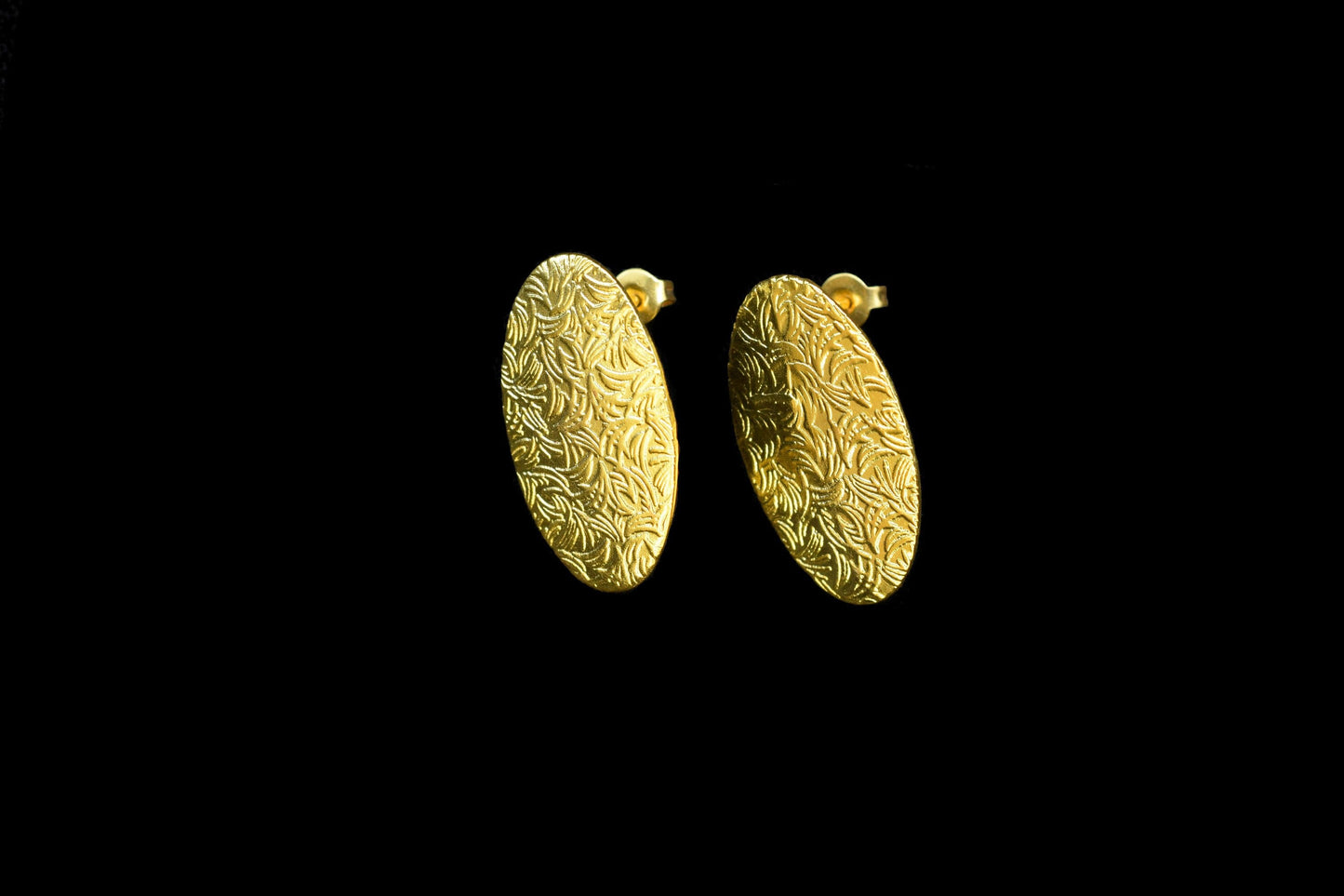 Gold plated brass earring post,Oval shape earring connector,Texture Brass Earring charms,Earring findings jewelry,Brass Jewellery,B'Gift