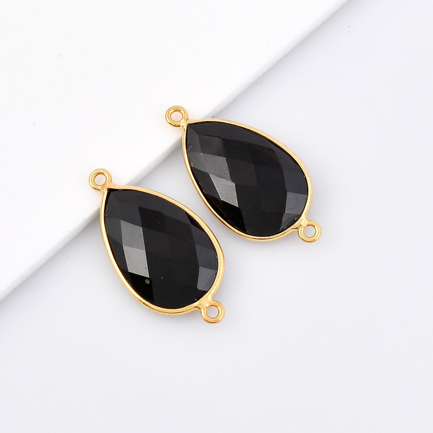 Black onyx 12x20mm Bezel charm,Black spinel Teardrop Gold Plated bezel,Gold Vermeil Bezel,jewelry making charm,Gold-Filled bezel,black bezel