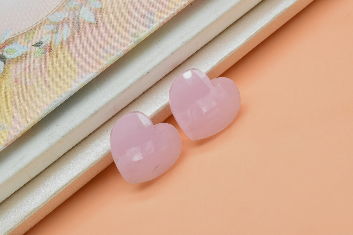 Pink Chalcedony 14mm Heart Shape Carving Beads,Pink Chalcedony Heart Beads,Cut Carving Bead,Pink Quartz Beads, Gemstone Flower Carving Beads
