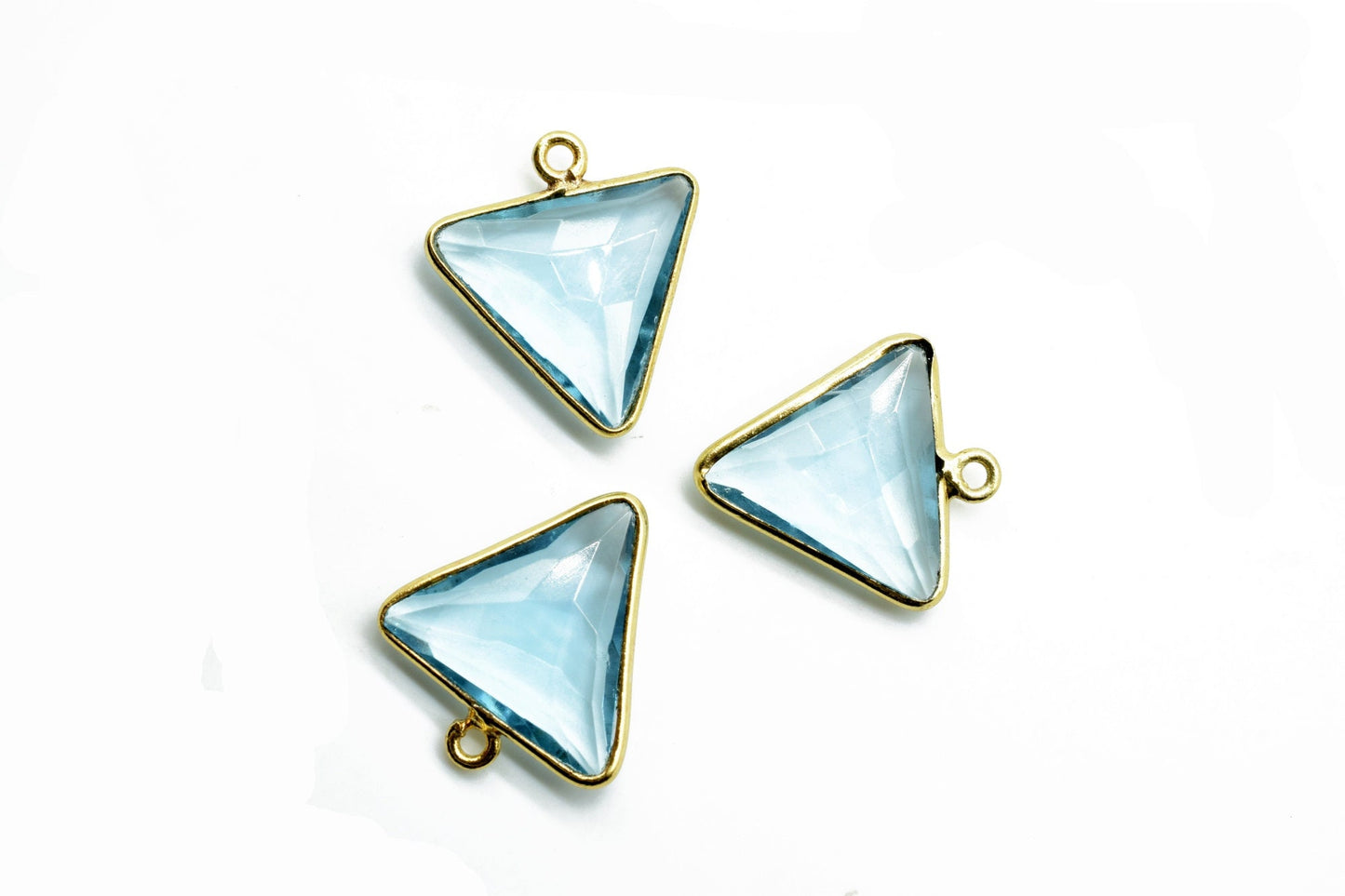 Sky Topaz 15mm Trillion shape charm,Brass Gold Plated bezel,Sky Blue Topaz Faceted Briolette Connector,Topaz Bezel Pendant,Topaz jewelry