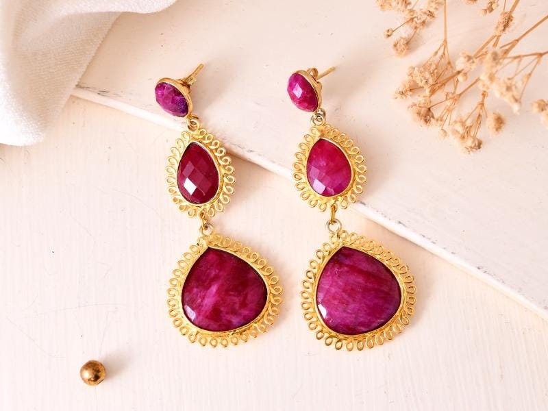 Natural Ruby Dangle Earring/Ruby Heart Shape Earring/Gold Plated Earring/Bridal Jewelry/Statement Earrings/Women Jewelry/Bridesmaids Earring