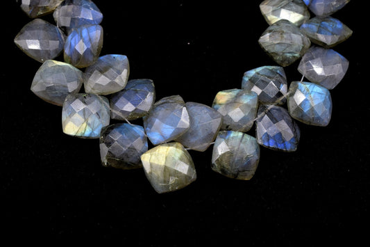 Labradorite Faceted Cushion Briolettes,Labradorite Square briolettes,Labradorite T Drill briolettes,Labradorite 14mm briolettes,Top quality