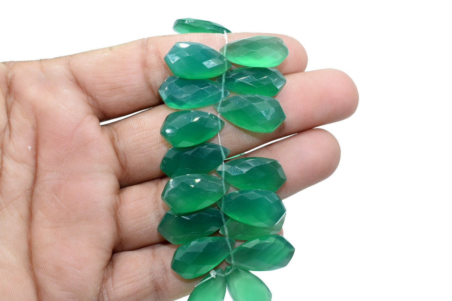 Green Onyx 10x20mm Tie Shape Briolettes ,10x20mm teardrop faceted bead, Jewelry Making Supply,jewelry Findings item,green gemstone Briolette