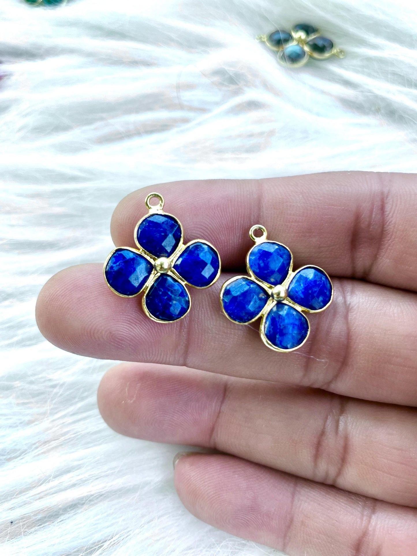 Blue Sapphire Heart Shape Pendant,jewelry Component,Sapphire Pendant,Blue Sapphire Bezel Charm,Jewelry Making Supply,Jeweelry,Gift,P123