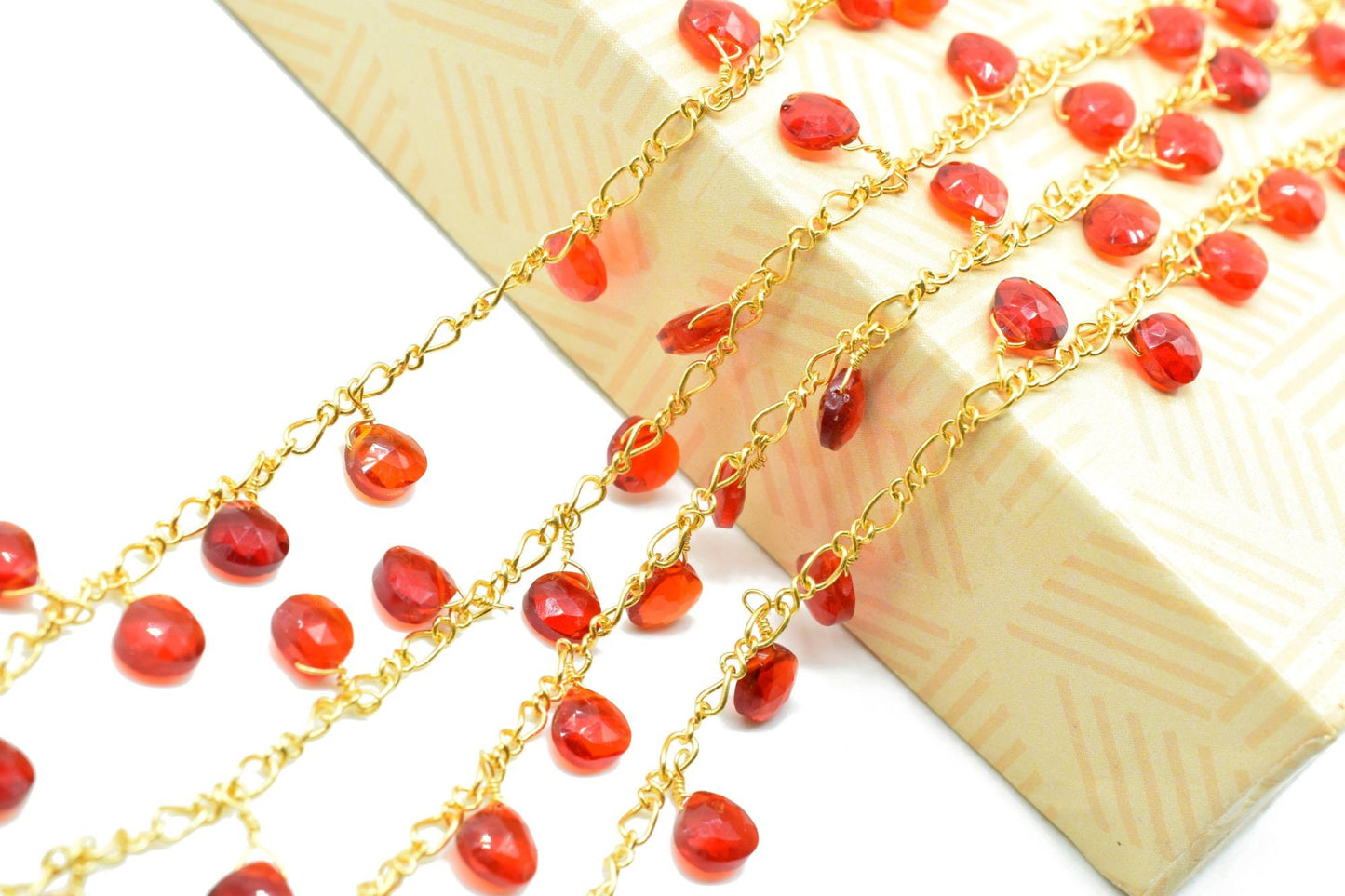 Garnet 6mm Heart shape Briolette Chain,Garnet Wire Wrapped chain,Garnet Gemstone Bead,Garnet Faceted Rosary Chain,Gems Rosary Style,Garnet