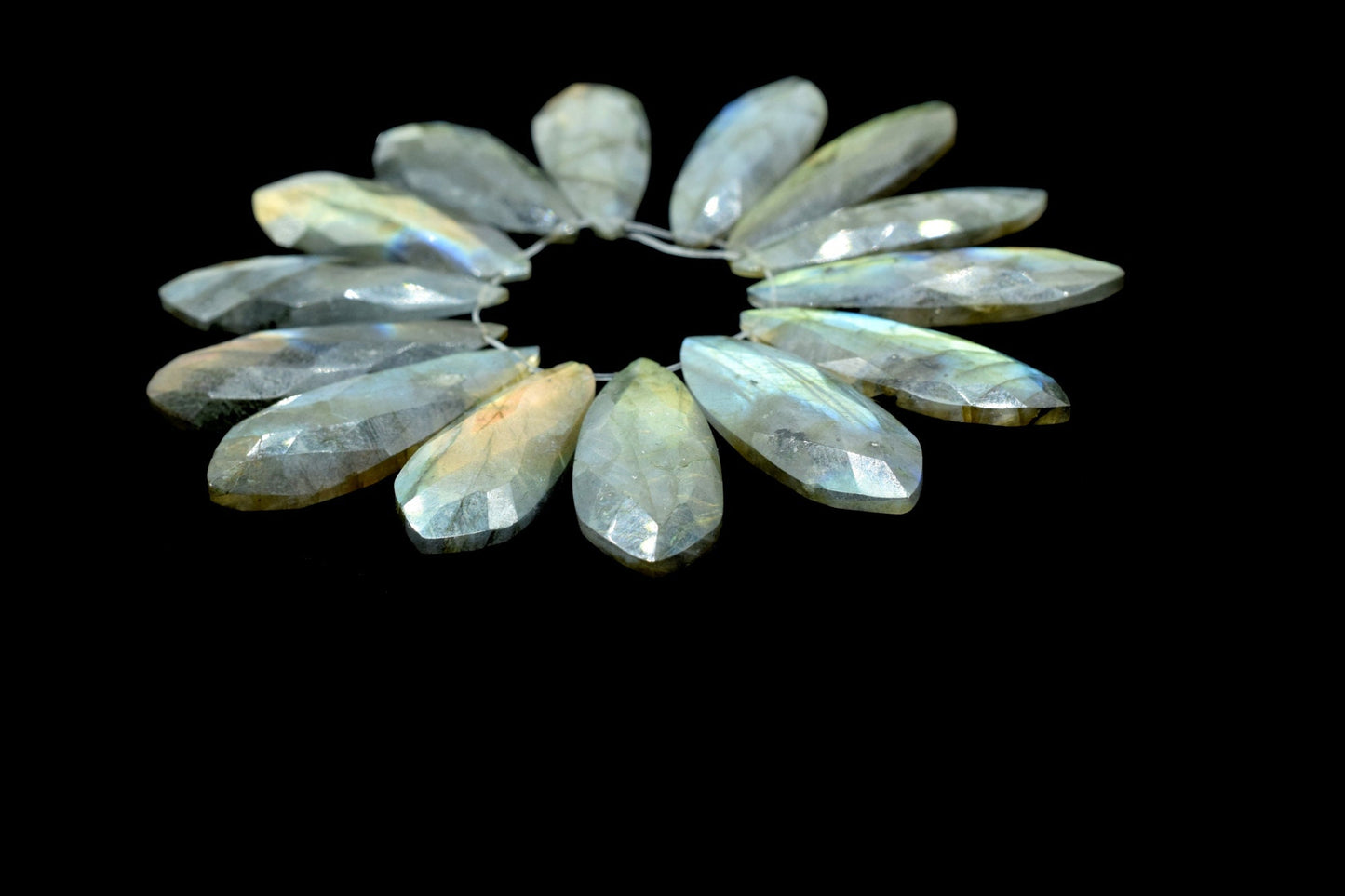 Labradorite Teardrop 10x32mm Briolettes,Labradorite drilled Briolette,Super Finest Quality briolette,Labradorite briolettes jewelry making