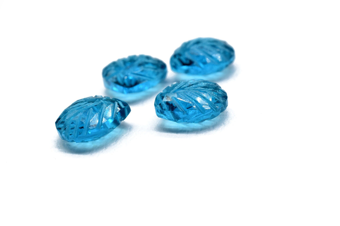 12mm Neon Apatite Heart Shape Briolettes,Apatite Carved Heart Shape Beads,Fancy Carving Briolettes,Gemstobe carving Briolettes,loose stone