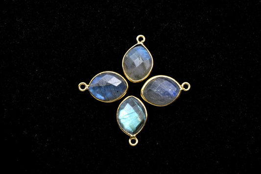 Blue Flash Labradorite 10x13mm Eye shape single loop connectors,Brass Gold Plated bezels,Labradorite Pendants,Labradorite handmade bezels