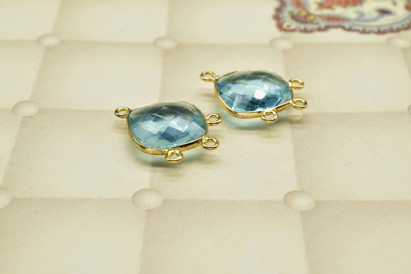Sky topaz Faceted Bezels Jewelry,Sky Topaz Gold Plating Pendants,Topaz Faceted Gemstone charms,Sky Topaz Gemstone 14mm Square Shape Pendant