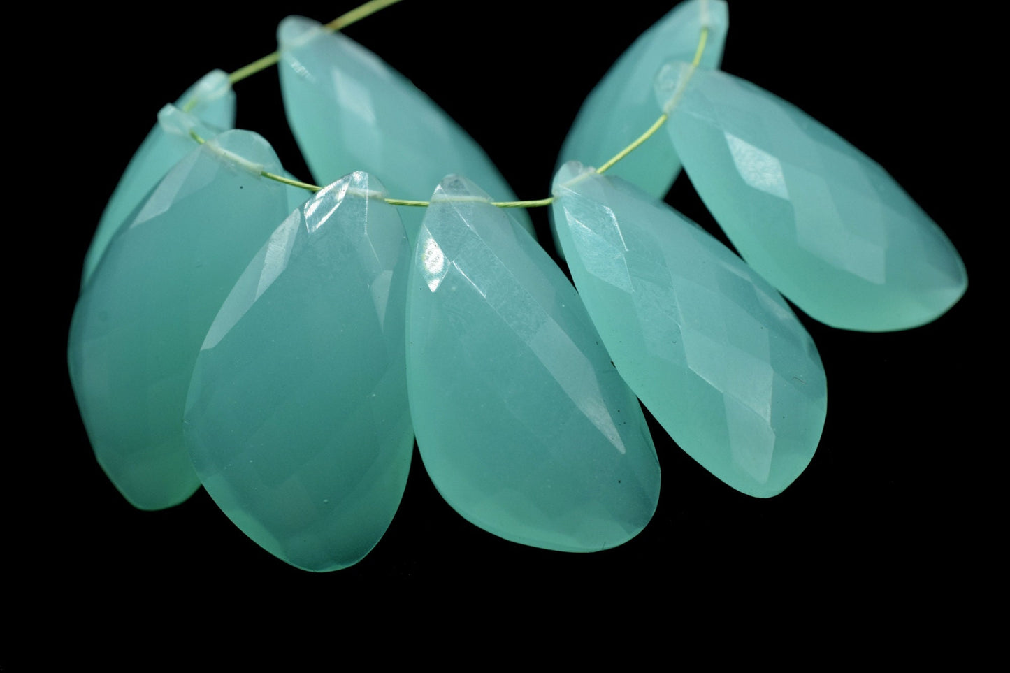 Aqua Chalcedony Irregular shape 14x26mm Briolettes,Aqua Chalcedony Briolette,Fancy shape Briolette,jewelry supplies,Chalcedony briolettes