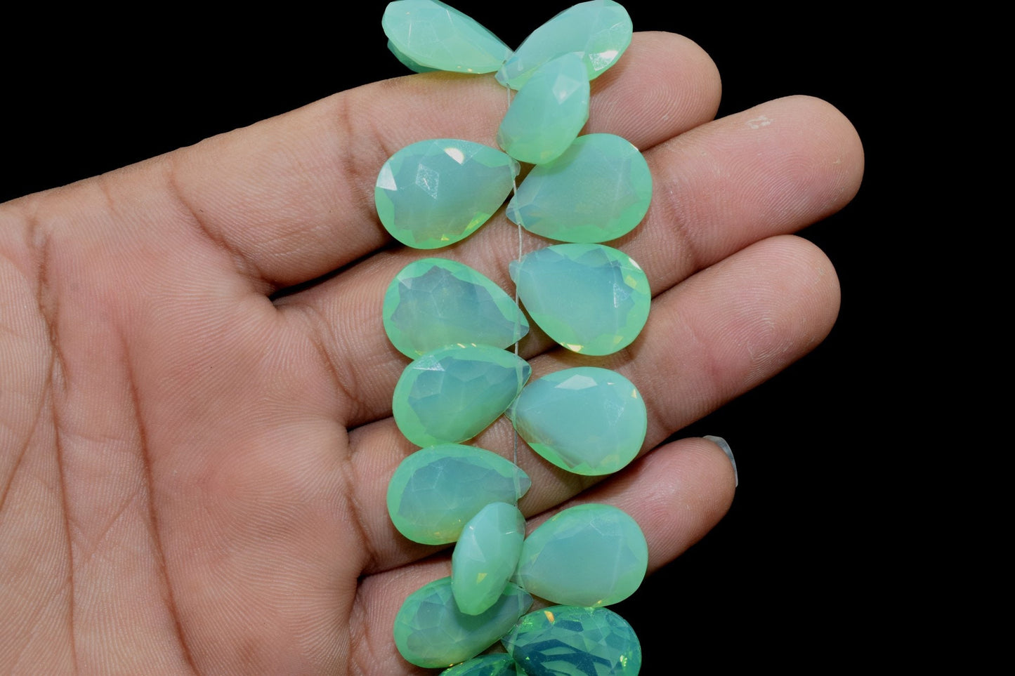 Chrysoprase Faceted Briolette 13x18mm Pear Shape,Briolette Gemstones, Chrysoprase Briolette,Chrysoprase beads,Chrysoprase pear beads,jewelry