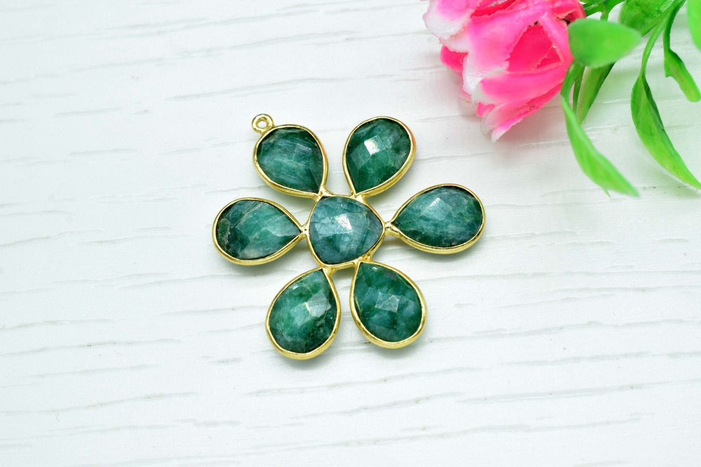 Emerald pendant,May birthstone pendant,Handmade Jewelry Gift,Yellow Gold Handmade Natural Green Gemstone Pendant,single loop,floral,multi