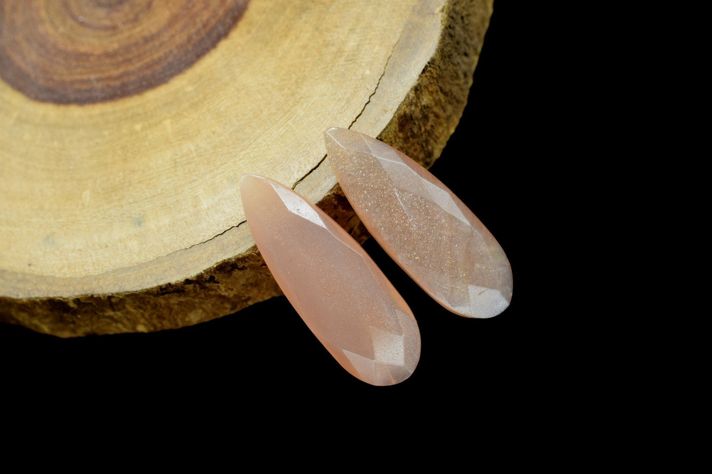 Natural Peach Moonstone Long tear drop 10x30mm Briolettes,Peach Moonstone Briolette,Peach Moonstone Tear Drop Briolettes,jewelry supplies