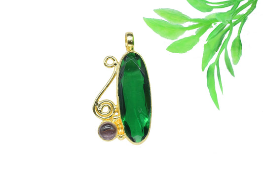 Emerald Quartz Pendant Charm,Brass Pendant,Handmade Craft,Women Pendant Jewelry,Gemstone Oval Shape Pendant,Statement Pendant,Loop Pendant