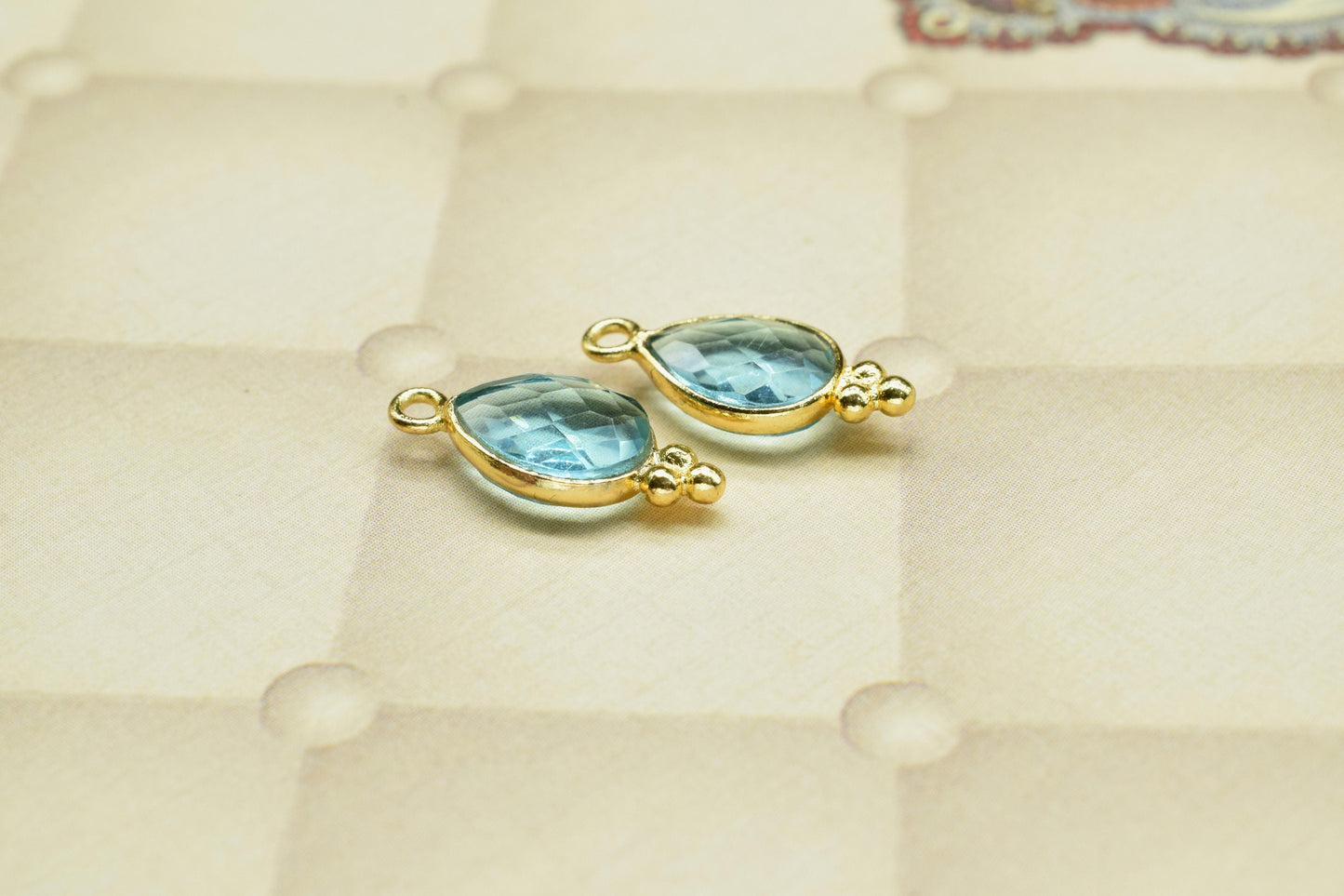 Sky Topaz Gemstone 7x10mm Teardrop Shape Connectors,Sky Topaz Gold Plated Bezels,Topaz Jewelry Making,Sky Topaz Single Bail Charms Pendent,