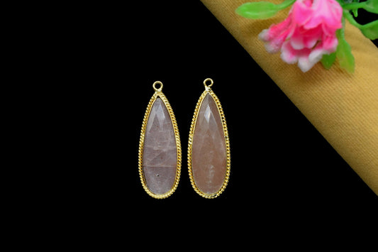 Pink Strawberry 10x30mm pear shape Pendant,Strawberry Faceted Charms Connector Jewelry,Pink Strawberry Gold Plated Single Bail bezels,Gift