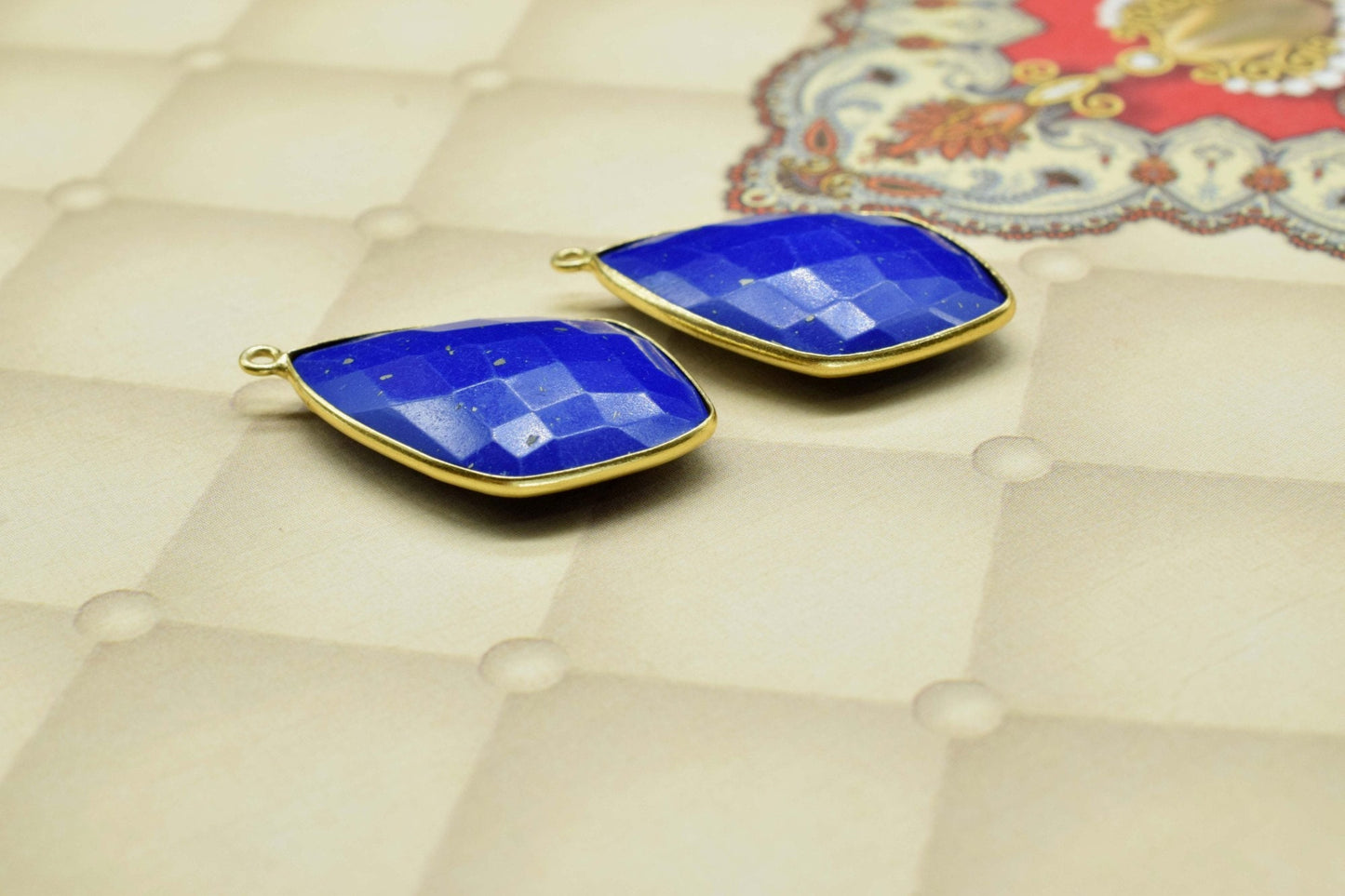 Lapis Lazuli 20x30mm Bezel Charm,Handmade pendant,Lapis Lazuli connector,Gold Plated bezel,Lapis Pendant,Lapis Lazuli kite shape pendant
