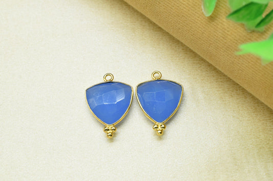 Blue Chalcedony Faceted Connector,Blue Chalcedony 15mm Trillion Shape Gold Plated Bezel Connector,Blue chalcedony Single bail component,Gift