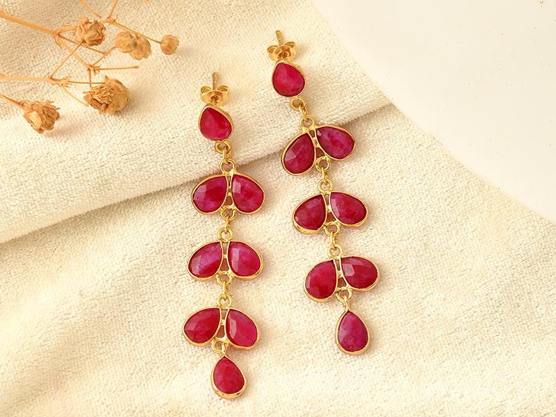 Natural Ruby Dangle Earring/Bridal Earring/Gold Plated Earring/Bridal Jewelry/Statement Earrings For Bridal/Women Jewelry/Bridesmaids Gifts