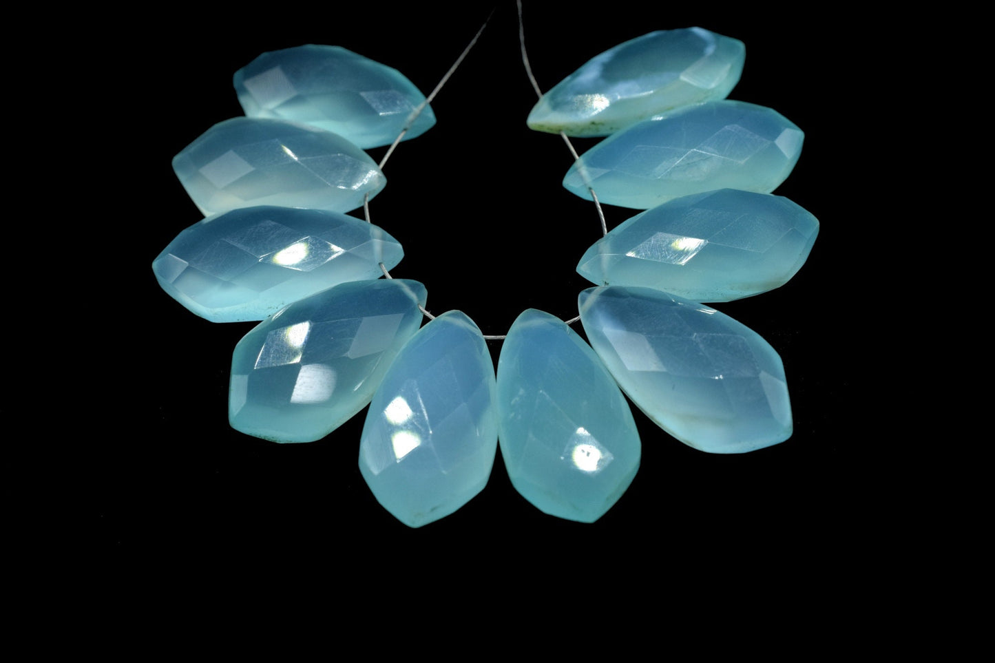 Peru Chalcedony 10x20mm Tie Shape Briolettes,Peru Chalcedony Pear Shape Beads,fancy shape Briolette,Peru chalcedony beads,jewelry Beads