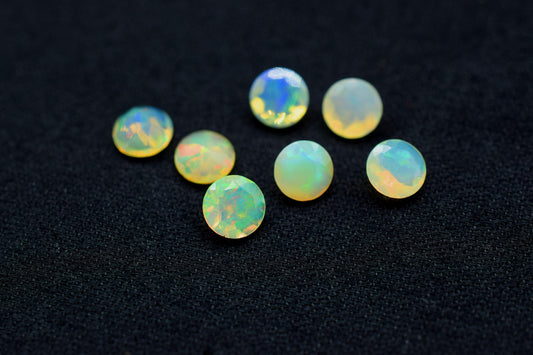 Ethiopian Welo Opal Gemstone,Ethiopian Opal 6mm Round cut Gemstone,Multi Fire Opal Gemstone,Round Calibrated Opal ,6mm Round Faceted Opal