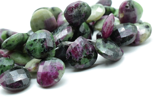 Natural Ruby Zoisite 14mm Heart Shape Briolettes,Green Raspberry Pink Semi Precious Gemstones,Ruby Zoisite Drilled Pear quality Briolettes