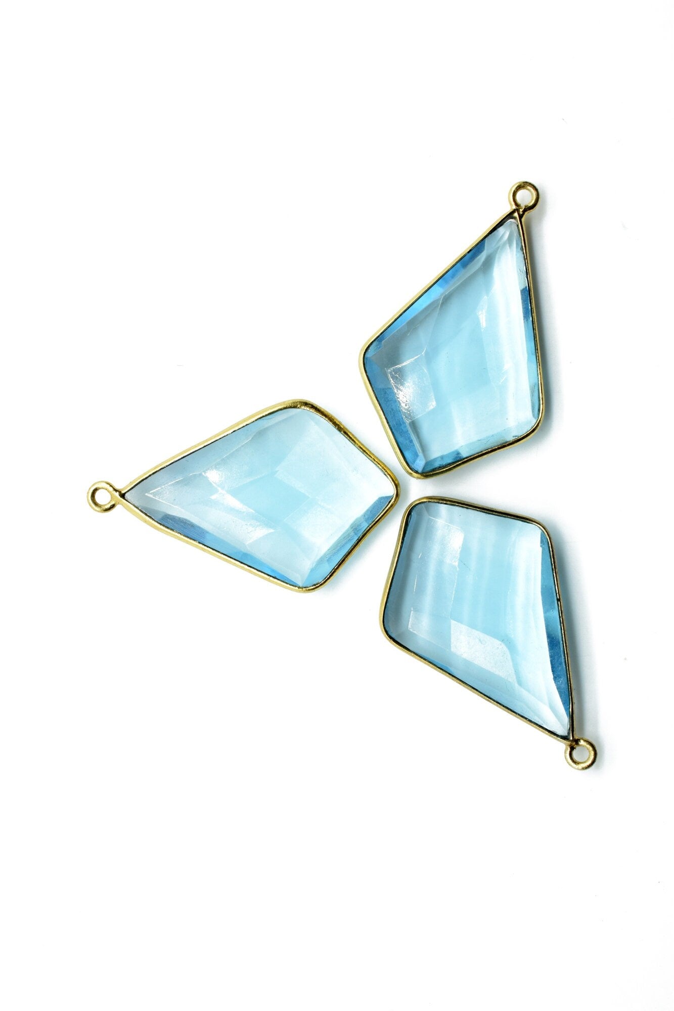 Sky Topaz 20x30mm Diamond shape single loop connectors,Sky Topaz Pendant,Hot Sky Topaz charms,Sky Topaz Pear Briolettes,Sky Topaz connectors